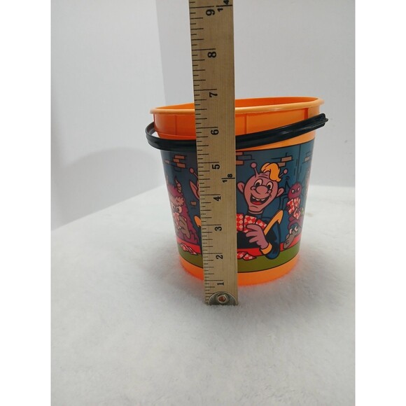 Halloween Bucket Jack In The Box  Trick or Treat 2005 - VINTAGE! - Picture 10 of 11